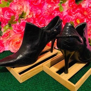 Sexy black high heels from Nine West